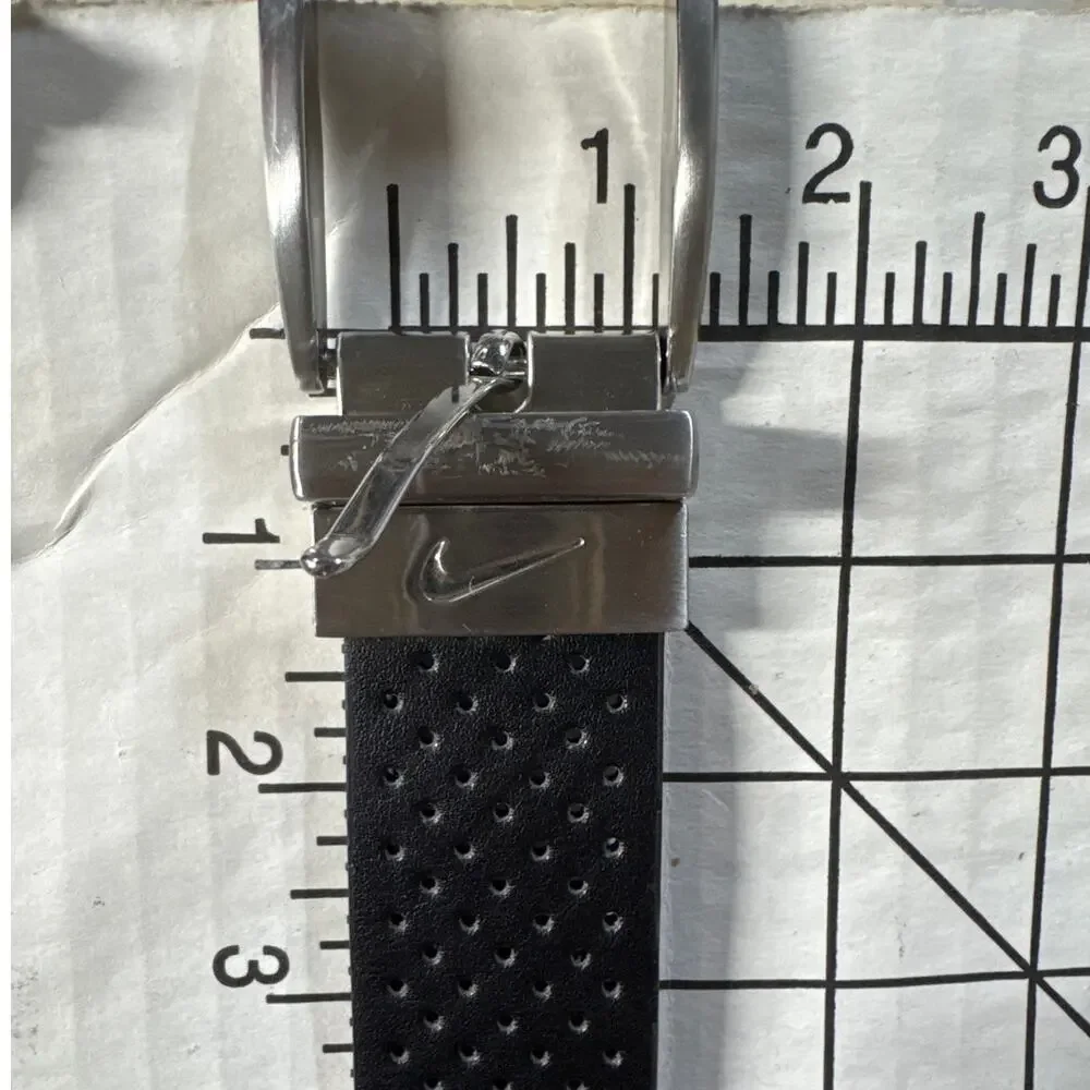 Nike Black Perforated Reversible Ultralight Brushed Nickel Buckle Golf Belt L